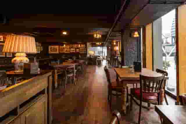 Old Street Tavern