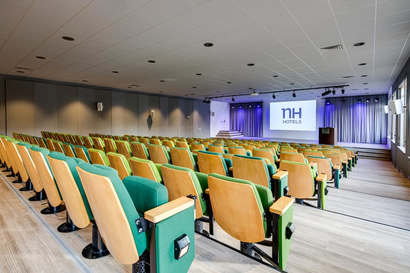 NH Conference Koningshof Auditorium, tiered seating, event venue