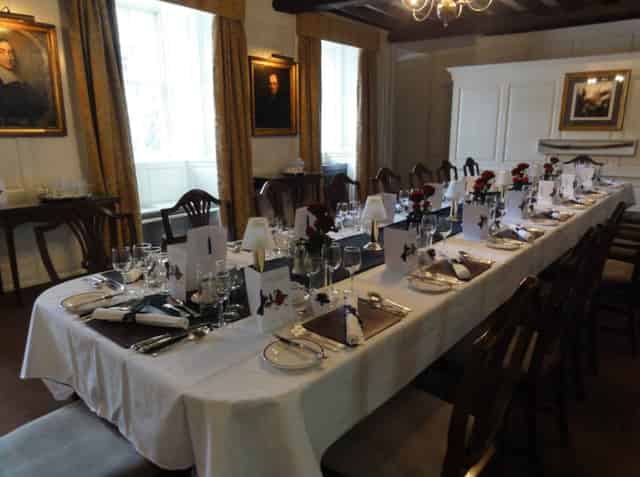 Portrait Room