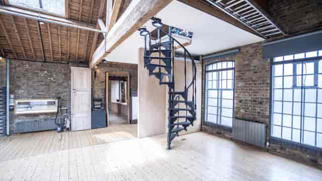 London loft venue: brick, beams, spiral stairs | Corporate events, product launch