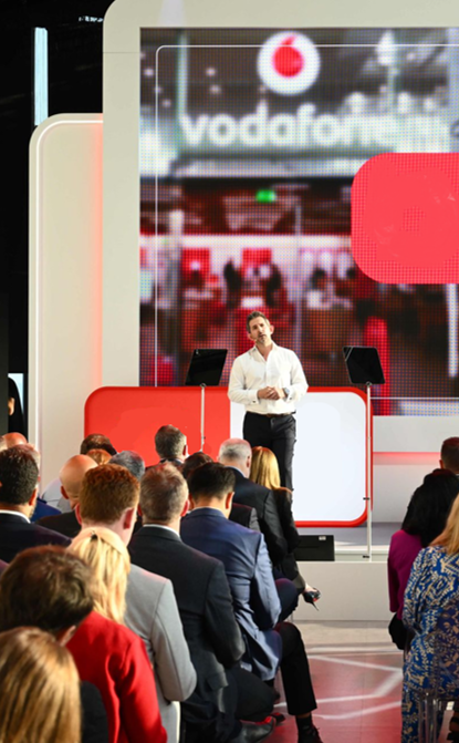 Horizon 22 panel event, presenter, audience, corporate event