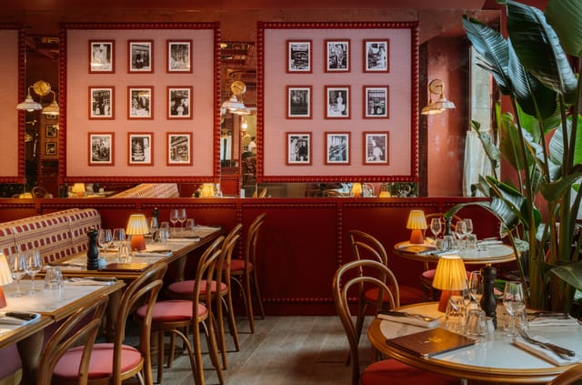 Oz & Isle Restaurant bar | sophisticated venue | Cambridge event