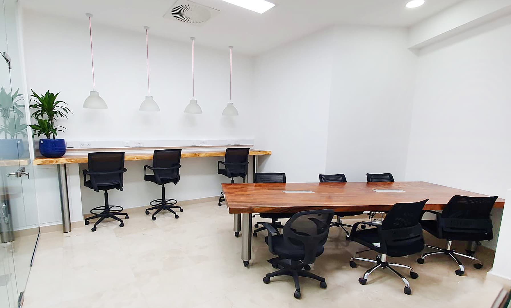 Camden Gateway conference room, modern, business meeting