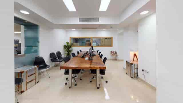 Camden Gateway modern conference room, board meeting, workshop
