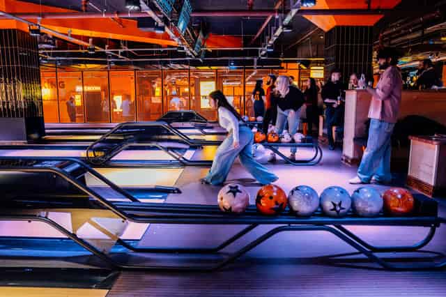 King Pins - Waverly, Edinburgh