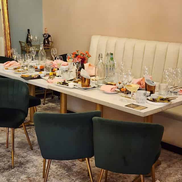 The King's 1942 Room