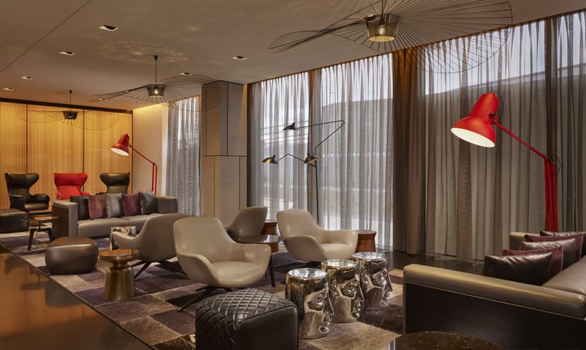 Modern London Park Plaza breakout space, networking event