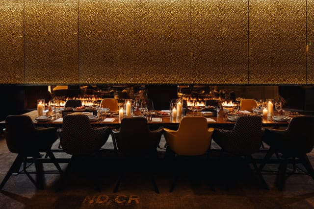 Upscale private dining, ARCA Bar, Amsterdam. Board dinner, client event.