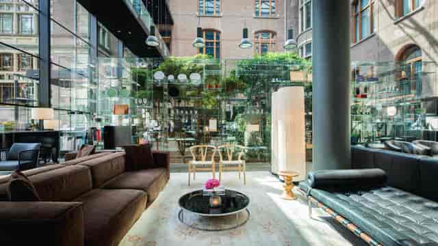 Amsterdam hotel lounge meeting networking reception