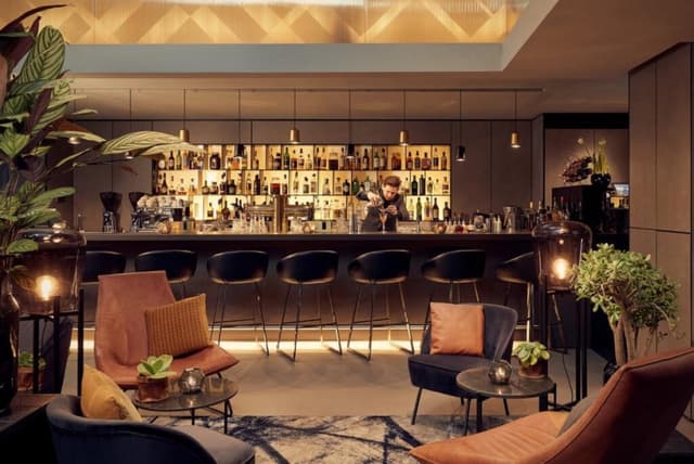 The Lounge