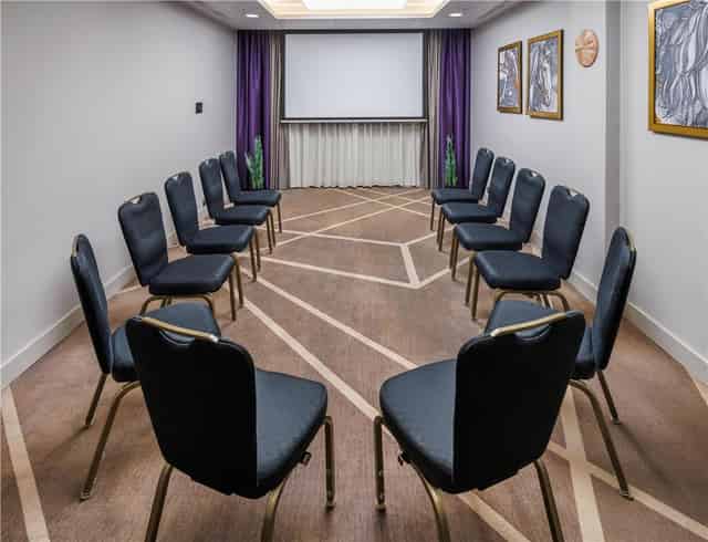 Park Suite 1