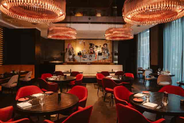 Radisson RED Berlin Kudamm restaurant, chic event venue, corporate dining