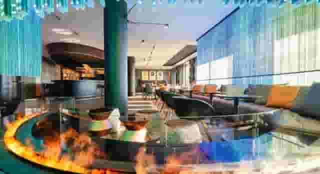 Plaza Suite 1