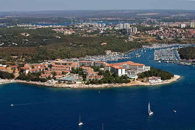 Park Plaza Arena Pula