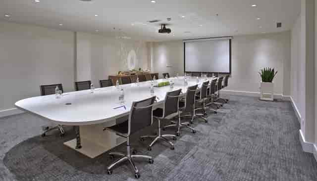Park Plaza Medulin boardroom meeting event
