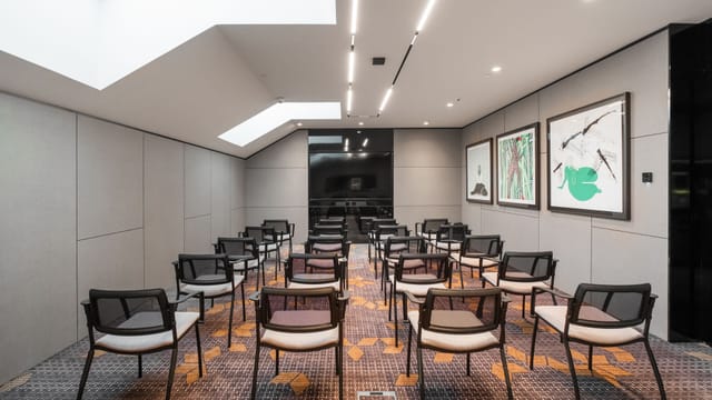 Zagreb breakout room, theatre seating, event venue