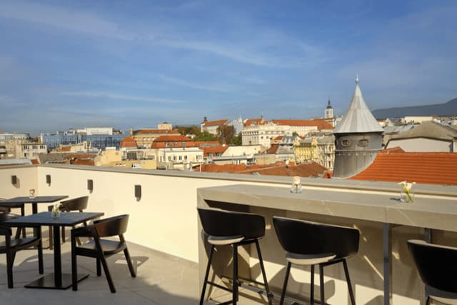 art'otel Zagreb Rooftop Bar
