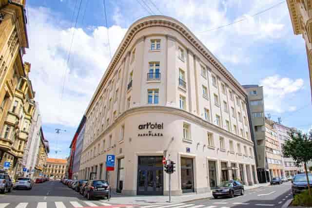 Zagreb rooftop bar, modern hotel, event venue