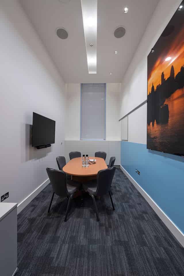 Kao Room