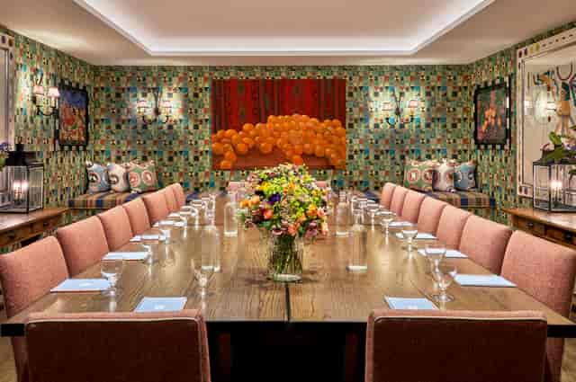 Lucky 8 Hotel
