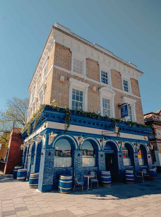 The Lock & Lantern
