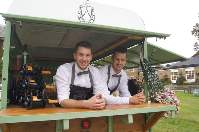Mobile bar wedding drinks package