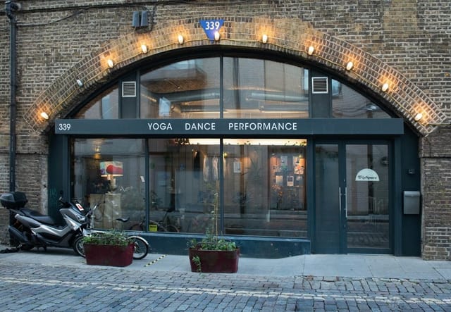 Bethnal Green urban venue, exposed brick, workshop, performance