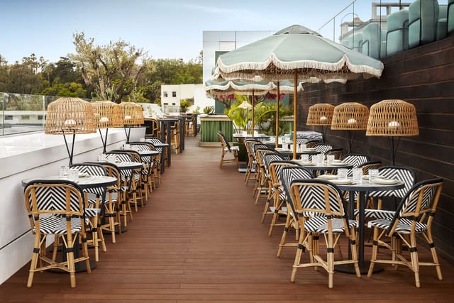 SEEN Sky Bar - image 2