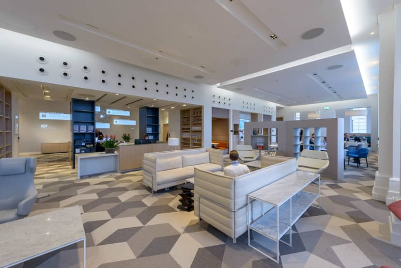Faraday Lounge: modern seating, London networking event