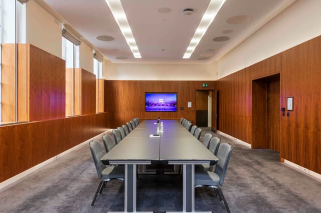 IET London: Savoy Place