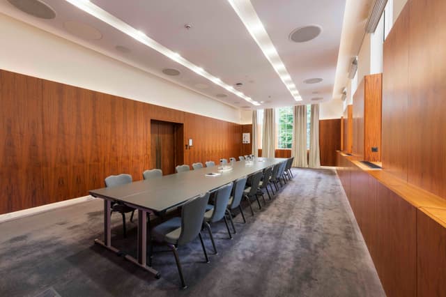 IET London: Savoy Place