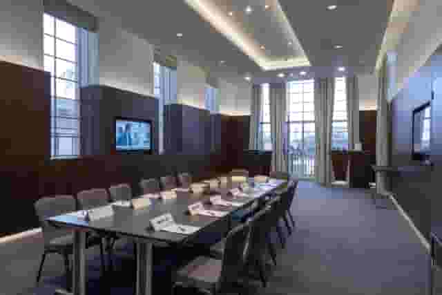 Siemens Boardroom