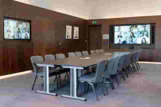 Siemens Boardroom