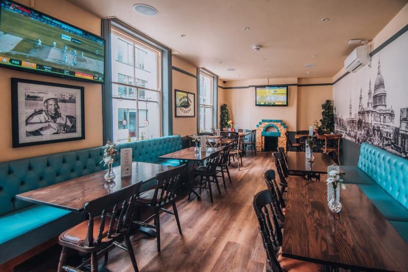 The Chapel Market Tavern - image 1