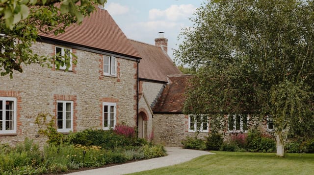 42 Acres - image 2