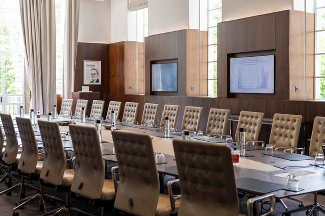 IET London: Savoy Place