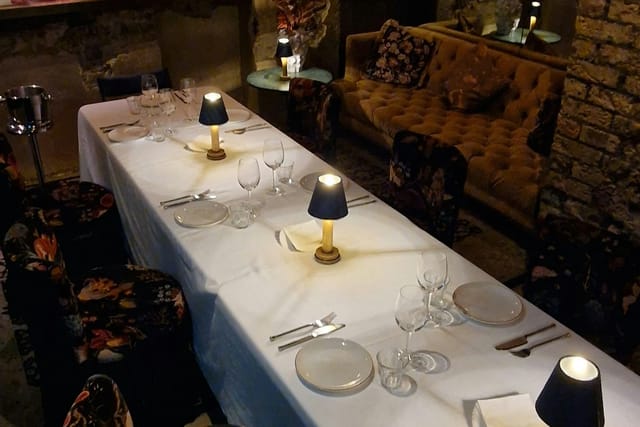Italian cafe, private dining, intimate bar