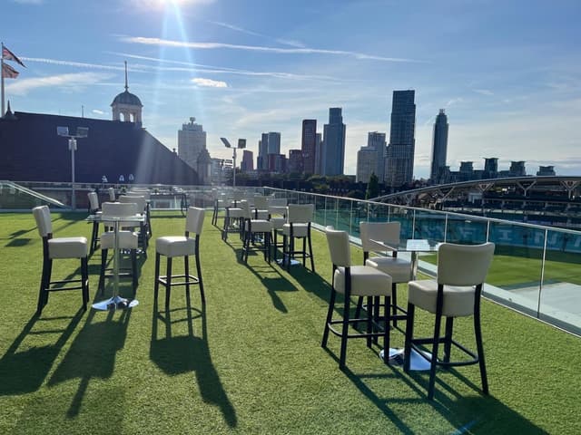 Sylvester’s Bar Rooftop Terrace 