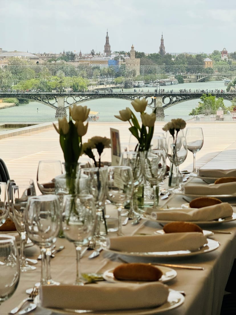 Hotel Ribera de Triana - image 1