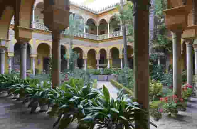 Palacio de las Dueñas