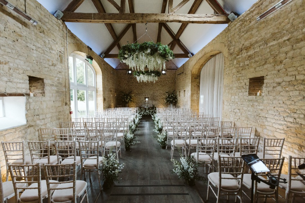 Lapstone Barn - image 1