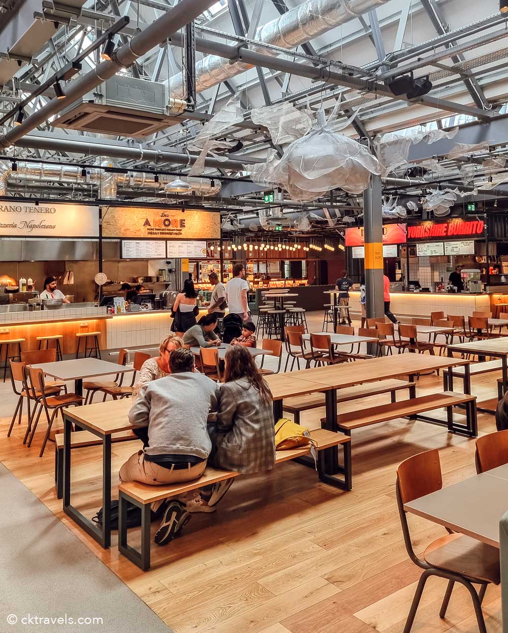 Food Hall @17&Central - image 1