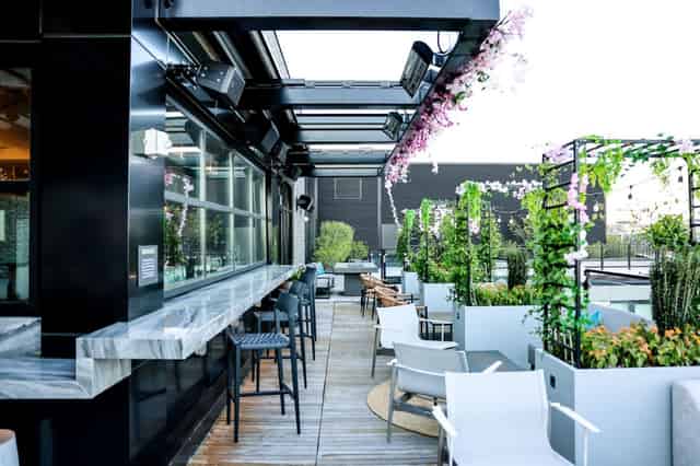 Rooftop Deck (Retractable Roof)