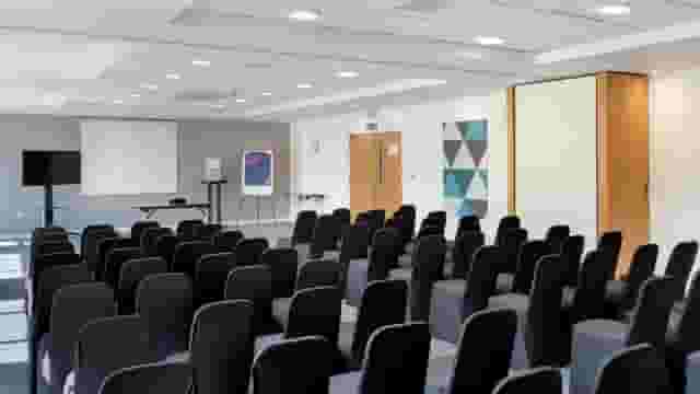 Holiday Inn Express Leigh - Sports Village