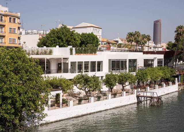 Terraza Río Grande riverside venue for corporate receptions and summer galas.
