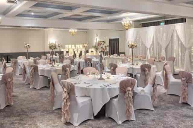 Mercure Barnsley Tankersley Manor Hotel & Spa - image 2