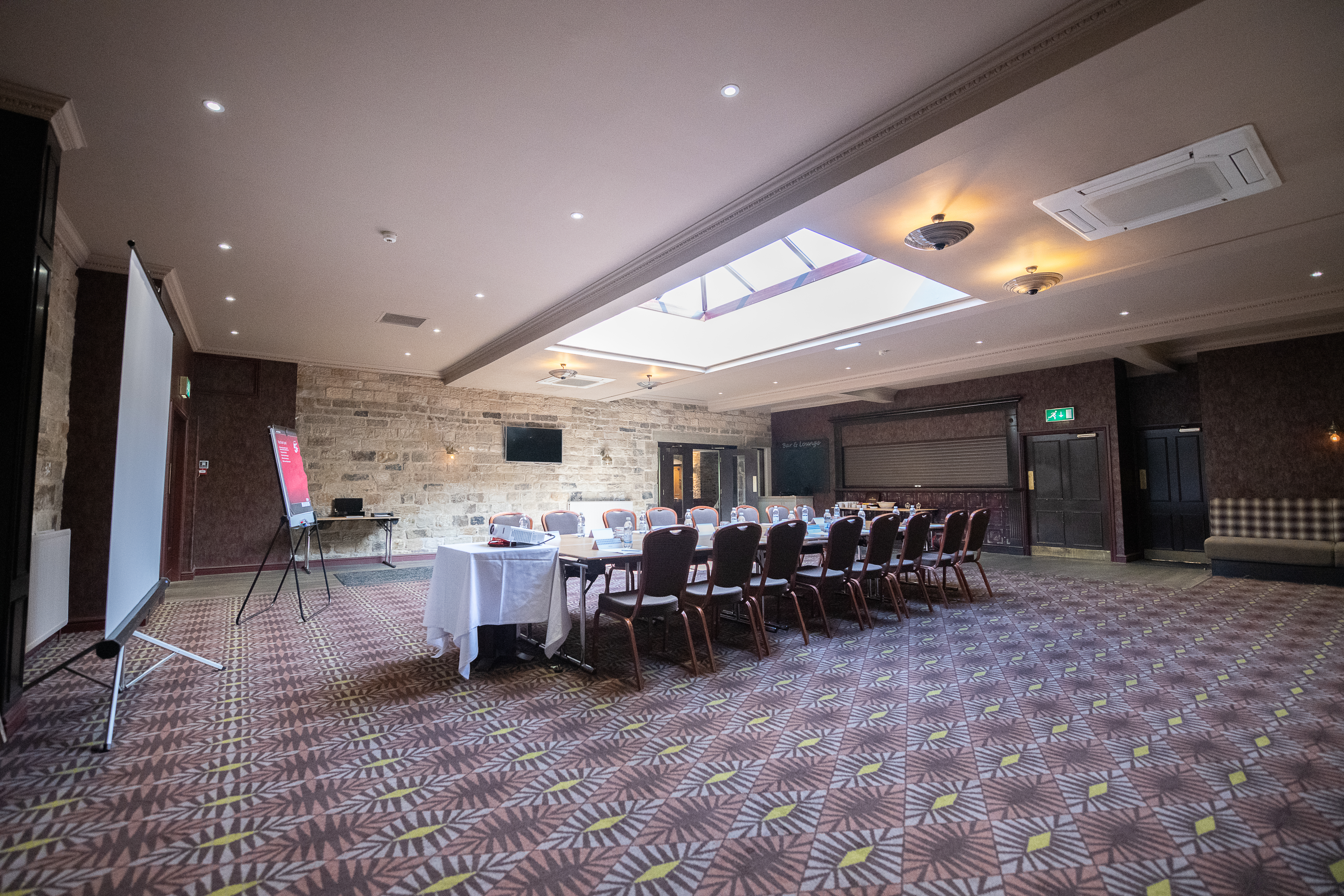 Mercure Barnsley Tankersley Manor Hotel & Spa - image 1