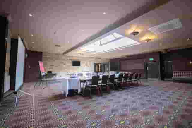 Manor Suite 