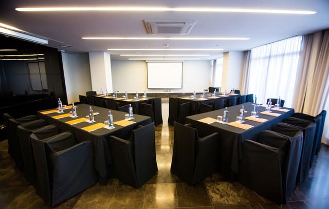 Hotel Puerta América