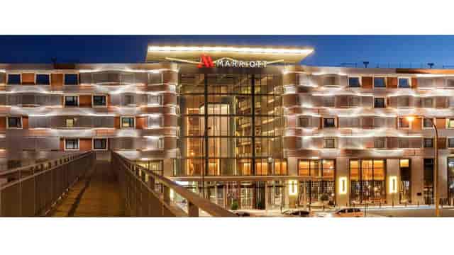 Madrid Marriott Auditorium - image 2